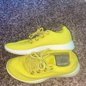 AllBird Tennis Shoes